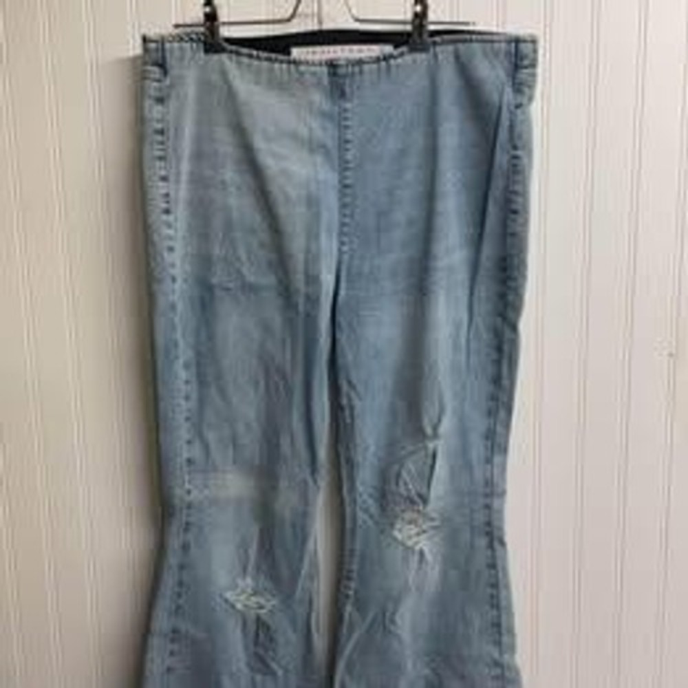 Tinseltown Light Wash Distressed Flare Pull On Jeans Size 13